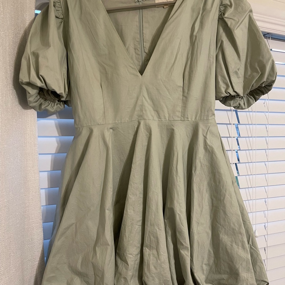 Elegant Sage Green Puff Sleeve Dress
